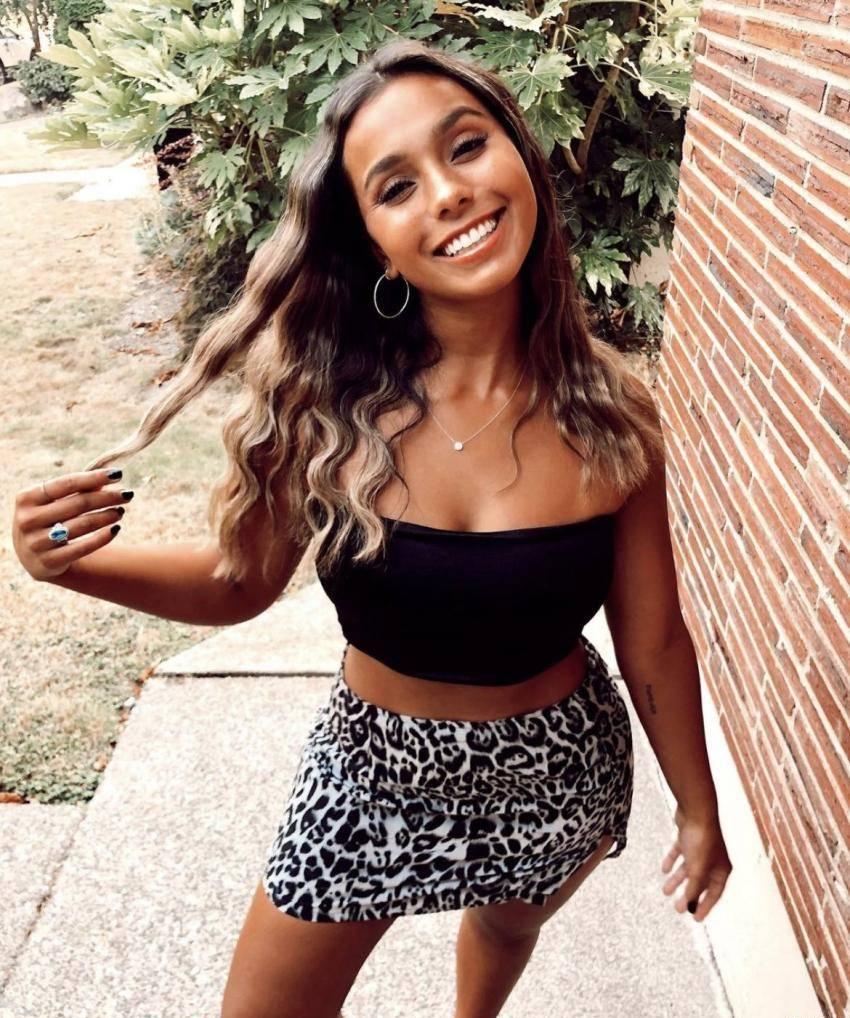 Profil de Léna à Bourg-en-Bresse (01000)