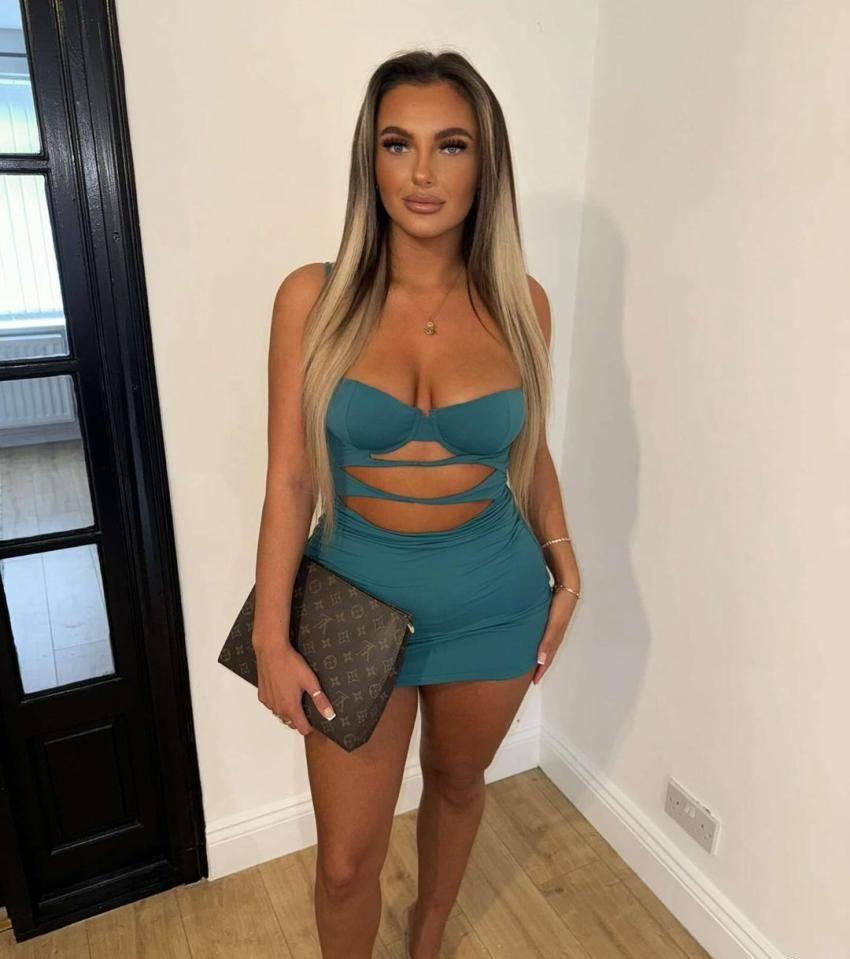 Profil de Nina à Chalon-sur-Saône (71100)