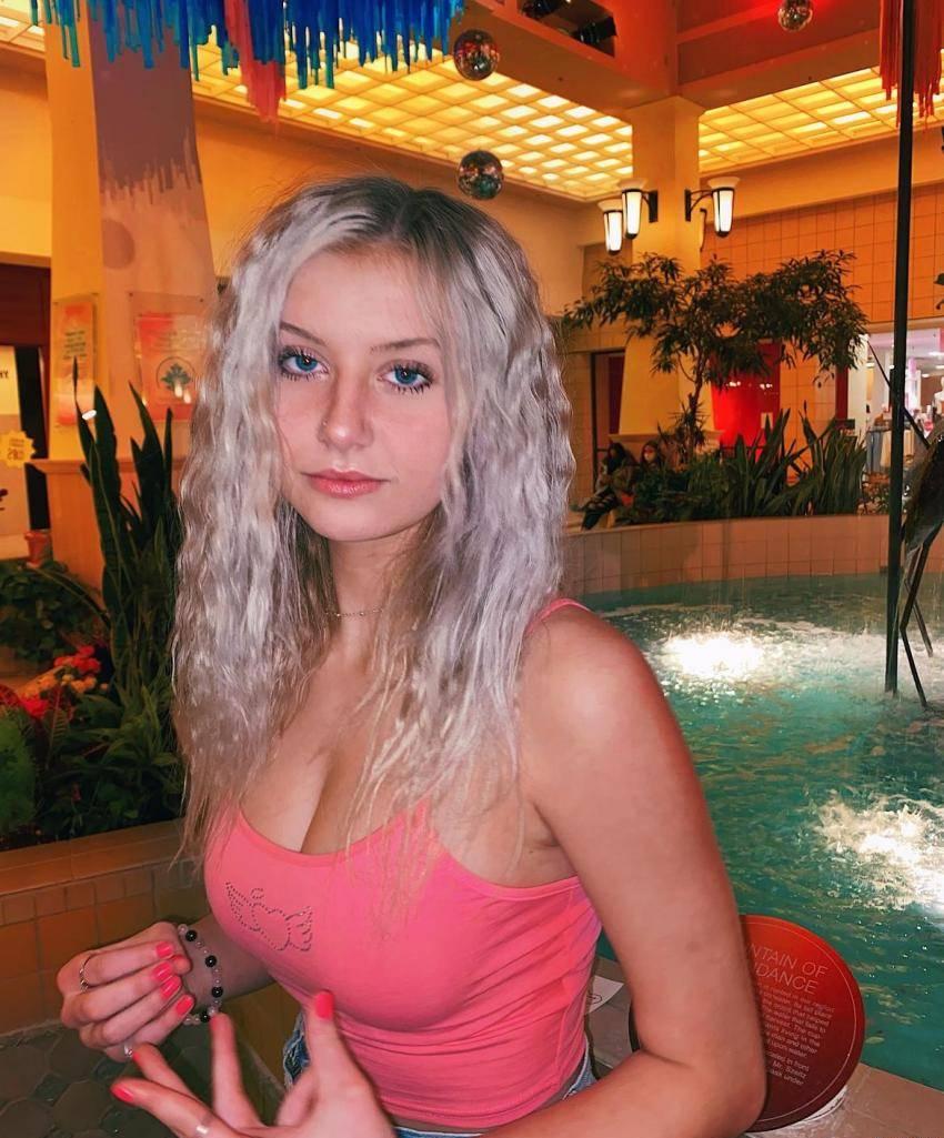 Profil de Mélanie à Narbonne (11100)