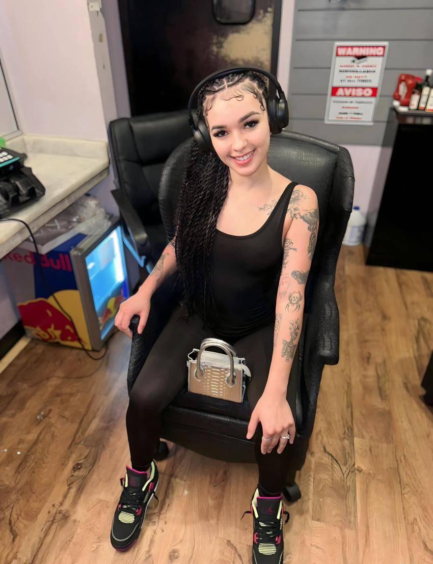 Profil de Lola à Bourges (18000)