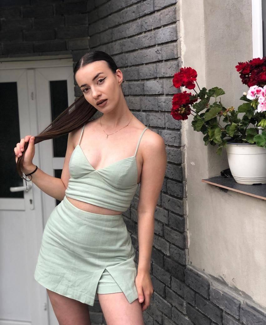 Profil de Léna à Albi (81000)