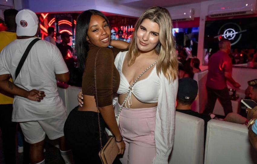 Profil de Léna à Albi (81000)