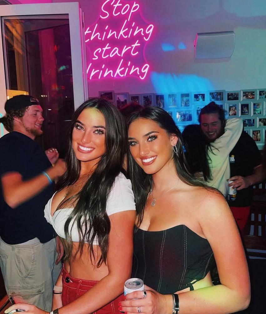 Profil de Maya à Vannes (56000)