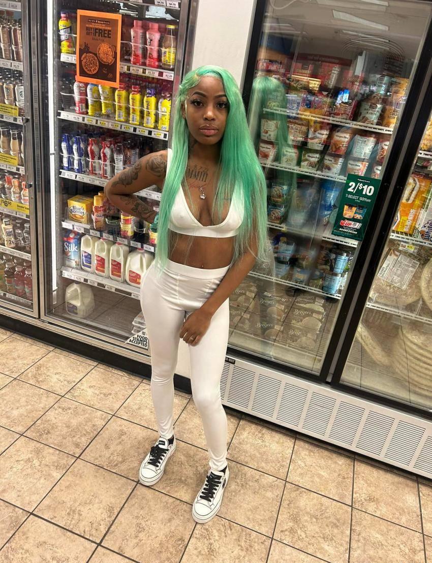 Profil de Léna à Montauban (82000)