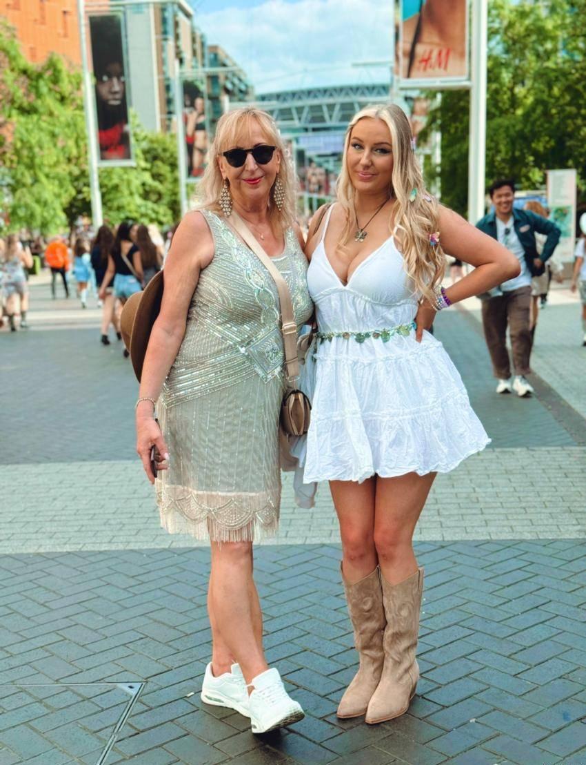 Profil de Lola à Valenciennes (59300)