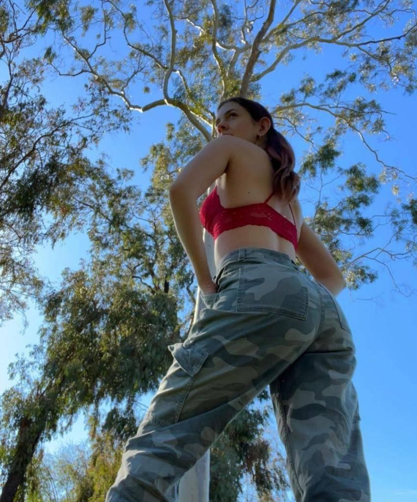 Profil de Léna à Bourg-en-Bresse (01000)